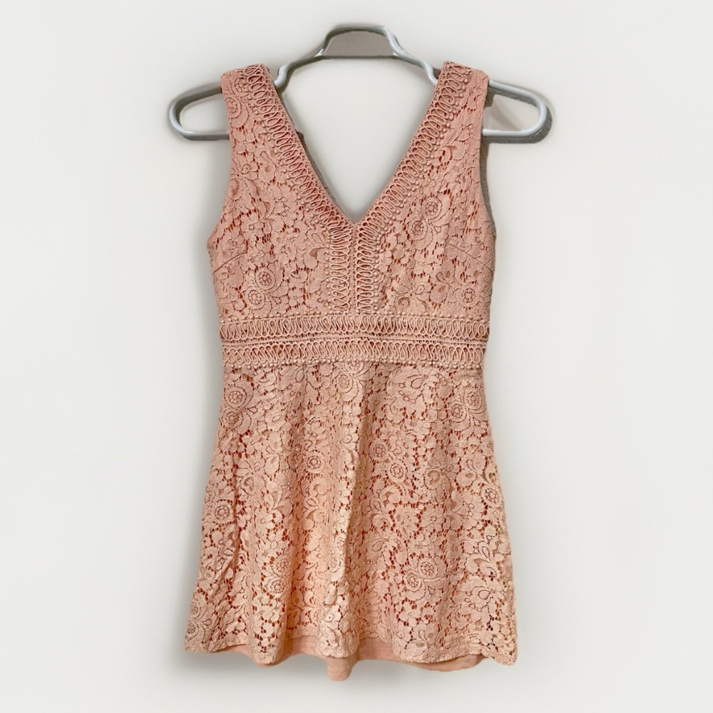 Francescas M Lace Mini Dress Sleeveless Lined Party Cocktail Pink Y2K Crochet